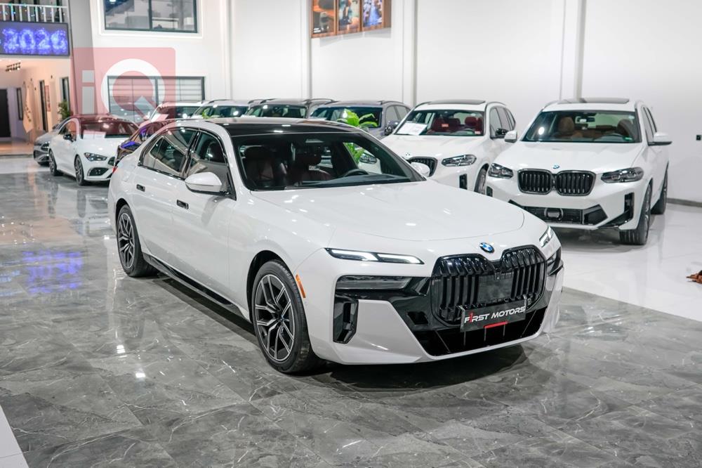 بي ام دبليو الفئة 7